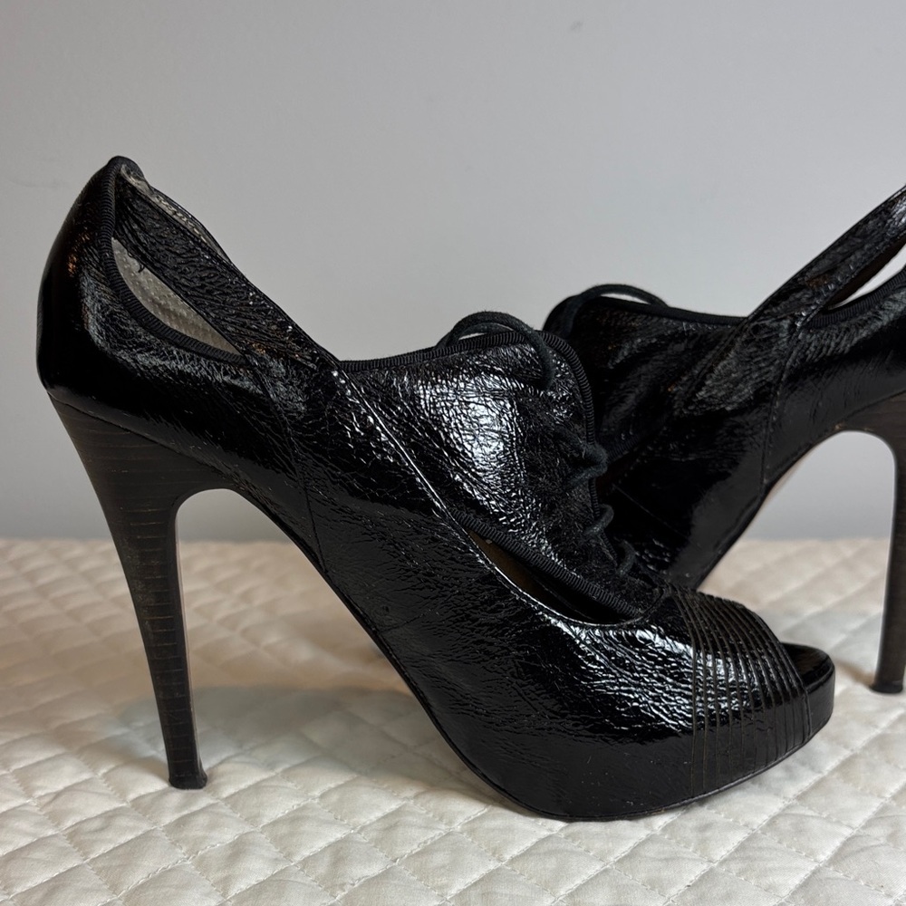 Black Oxford Style Lace up Peep-Toe Platform Leather Heels Made in Italy. Size 6 - Picture 7 of 12